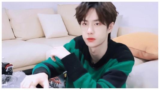 娱乐圈爆料吃瓜王一博,娱乐圈爆料中的神秘舞者